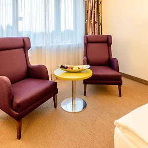 https://plaza-premium-wien.vienna-besthotels.com